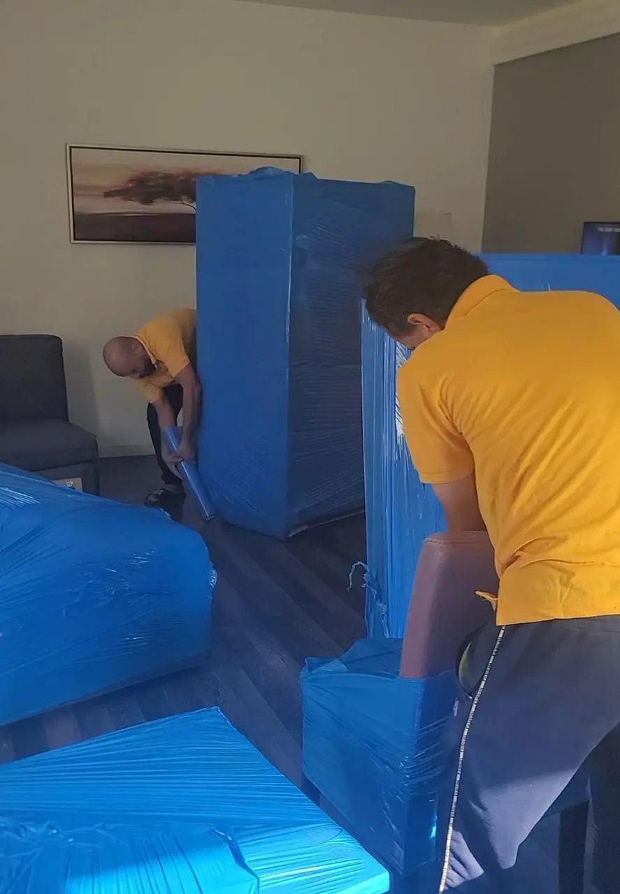 خدمة تغليف عفش