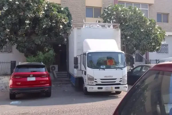 هاف لوري نقل عفش